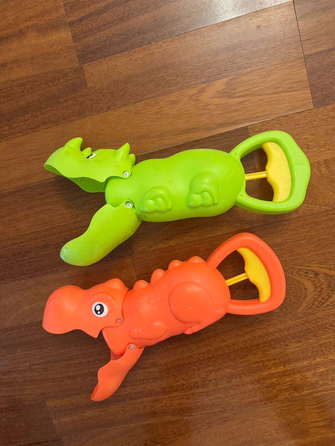 Dinosaur Water Toys - Green and Orange