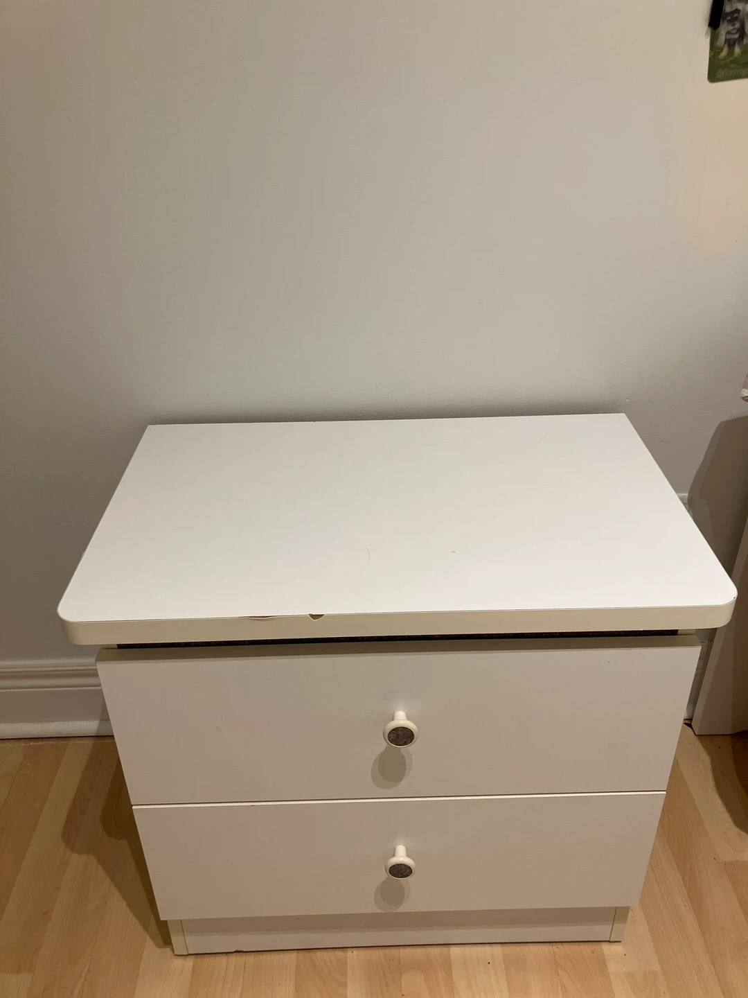 White 2-Drawer Nightstand - photo 3