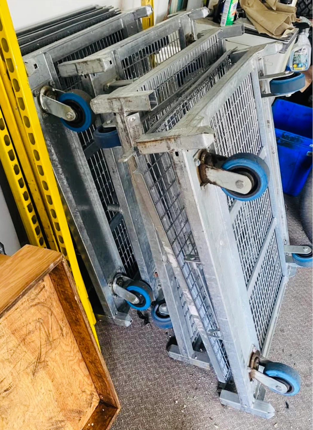Heavy Duty Galvanized Metal rackswith Wheels - Set of 4 - photo 2