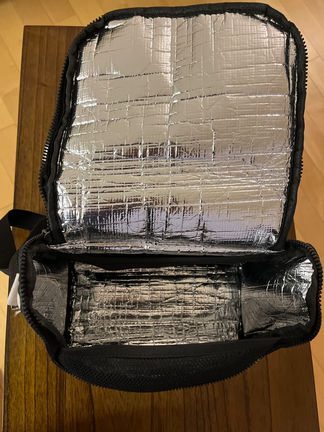 Bench Insulated Lunch Bag - photo 2
