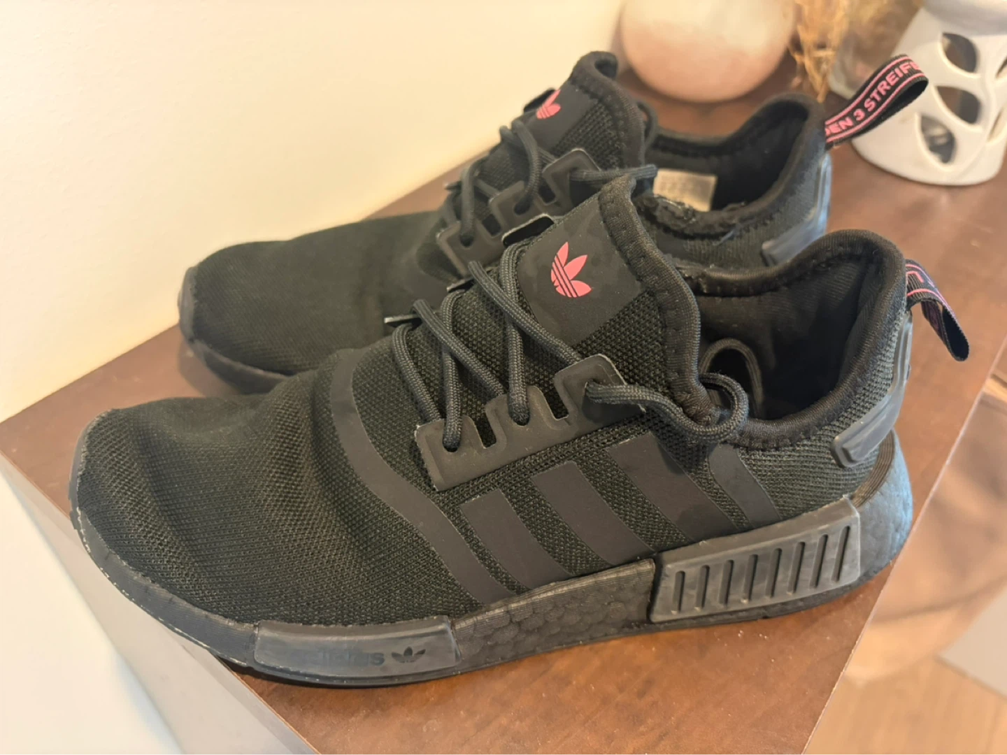 Adidas NMD_R1 Shoes Black Pink Size 7 - photo 5