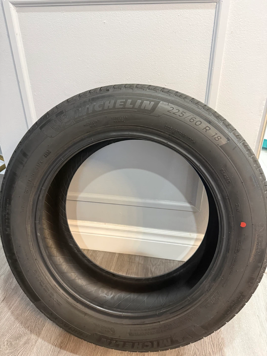 Michelin Tire 225/60 R 18 - photo 4