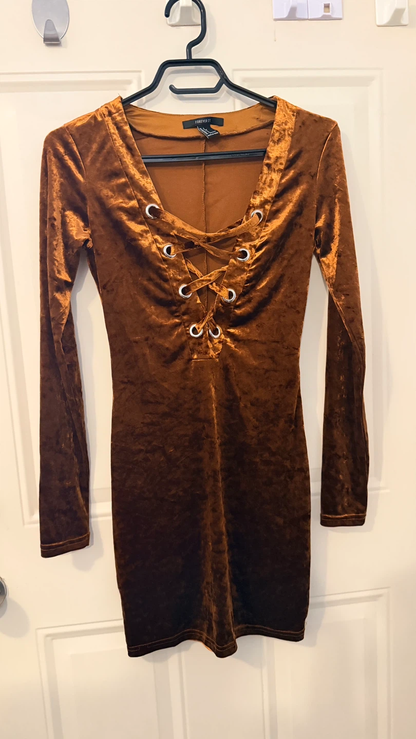 Forever 21 Velvet Lace-Up Dress size S/M - photo 2