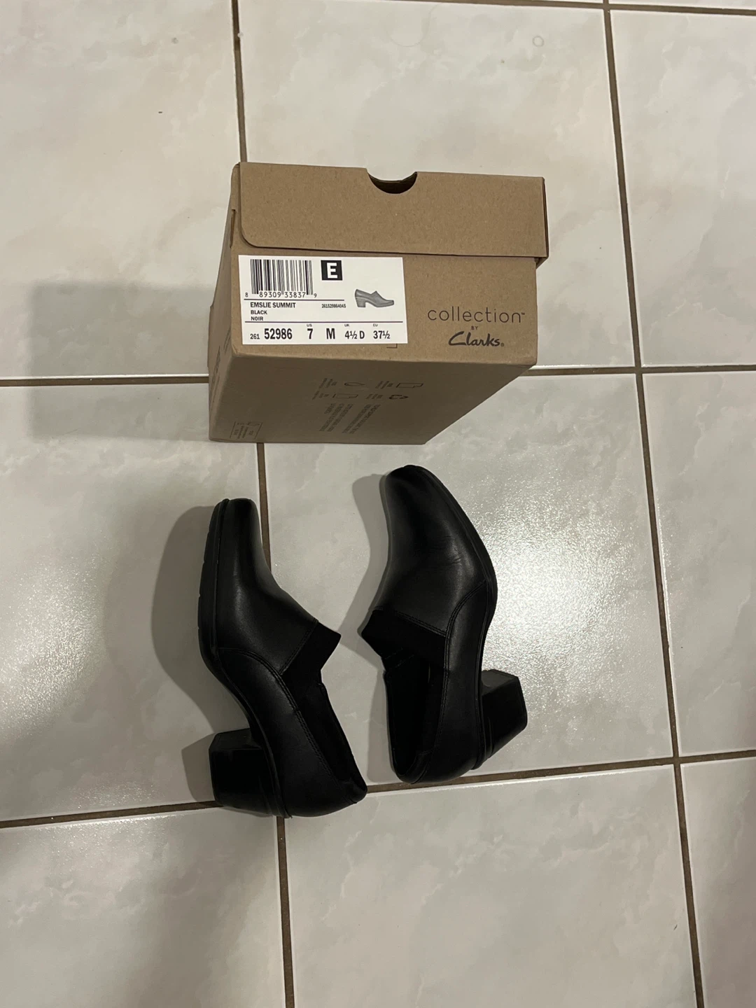 Clarks Collection "Emilie Summit" Black Leather Shoes Size 7 - photo 3
