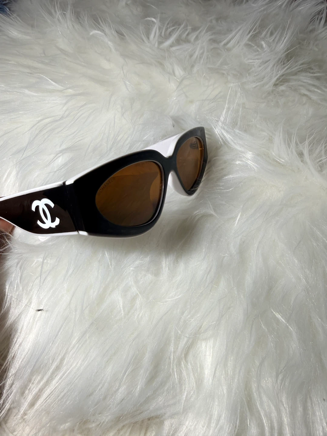 Chanel Sunglasses - photo 2