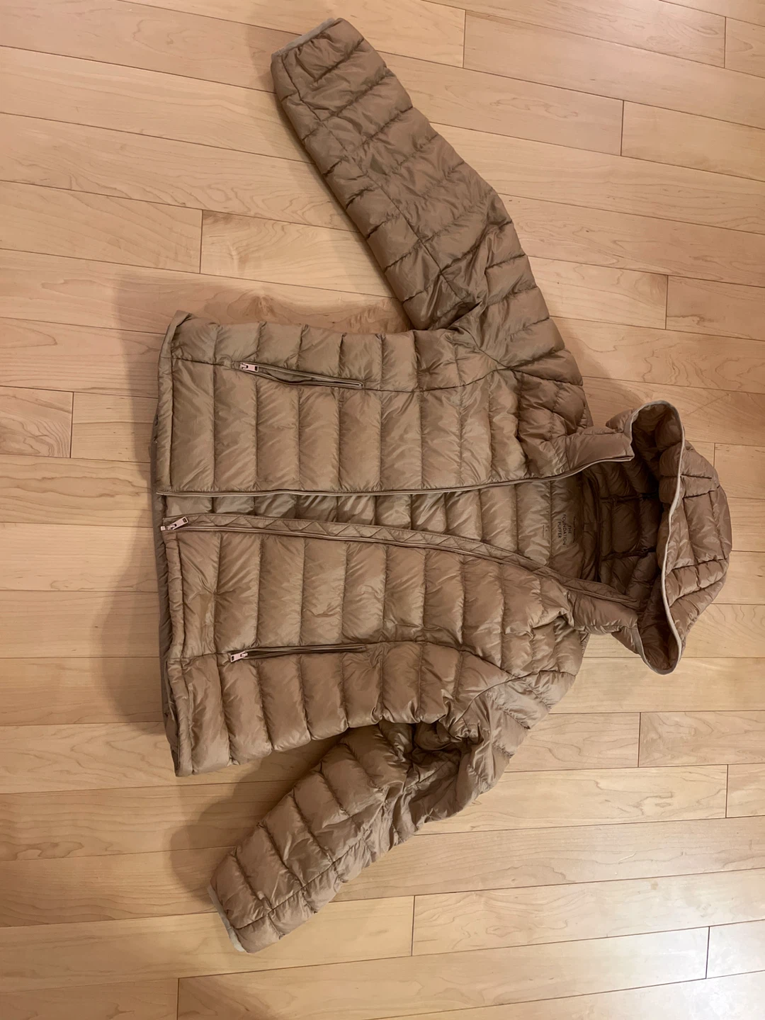 The Group Babaton The Foundation Puffer Jacket L