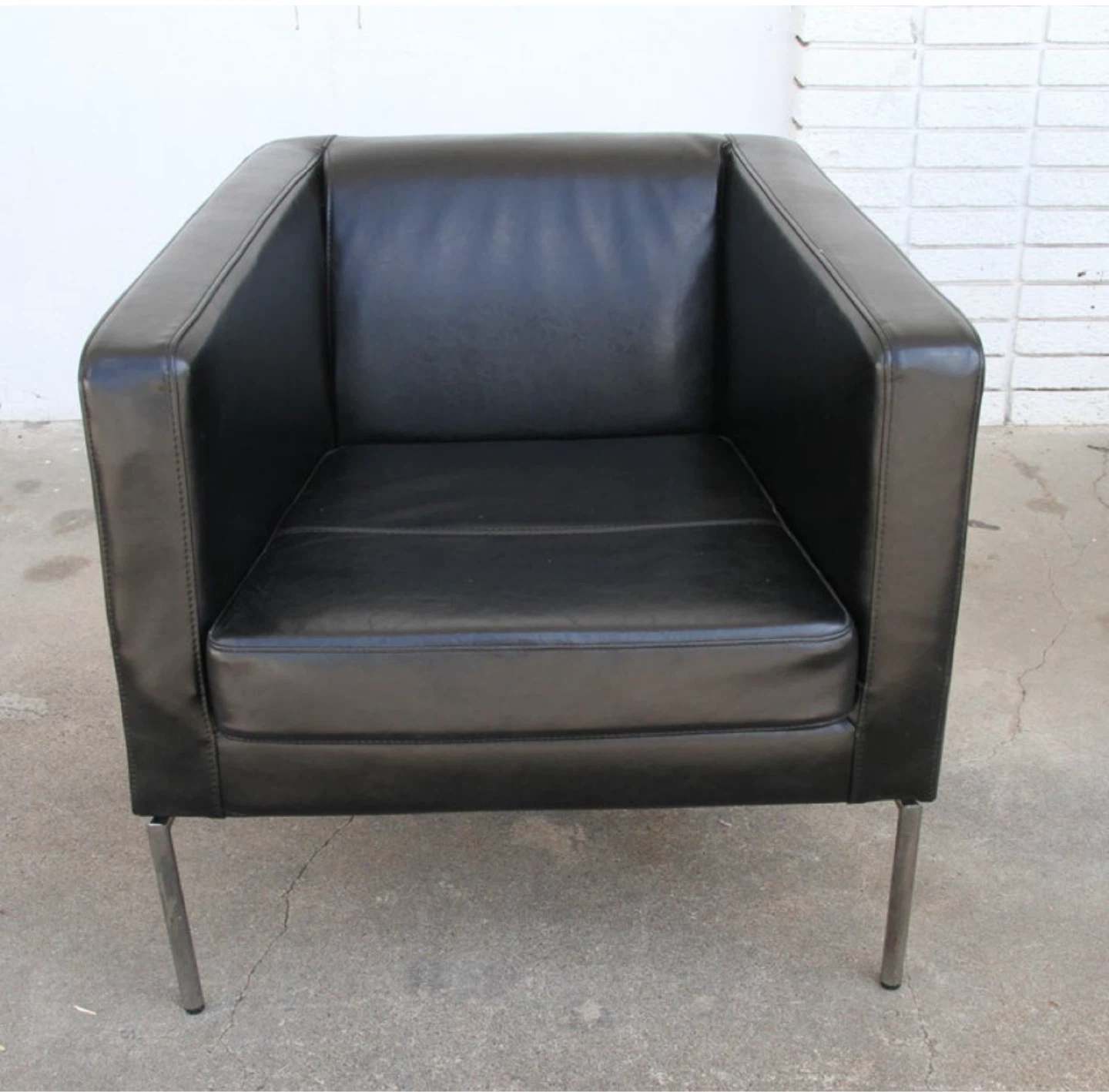 Vintage IKEA Black Leather Armchair - photo 2
