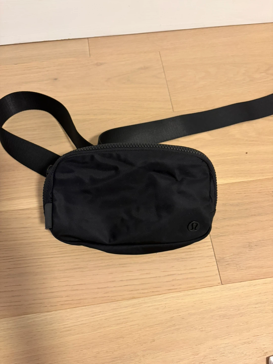 Lululemon Everywhere Belt Bag Black