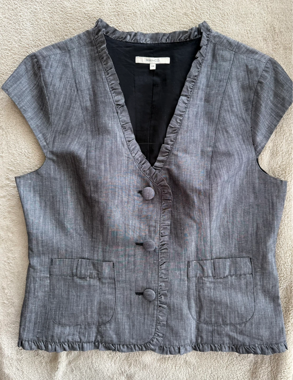 RW&CO. Grey Ruffled V-Neck Vest