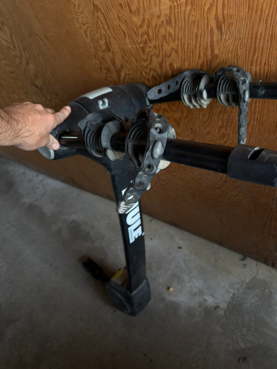 Thule Bike Rack - photo 2