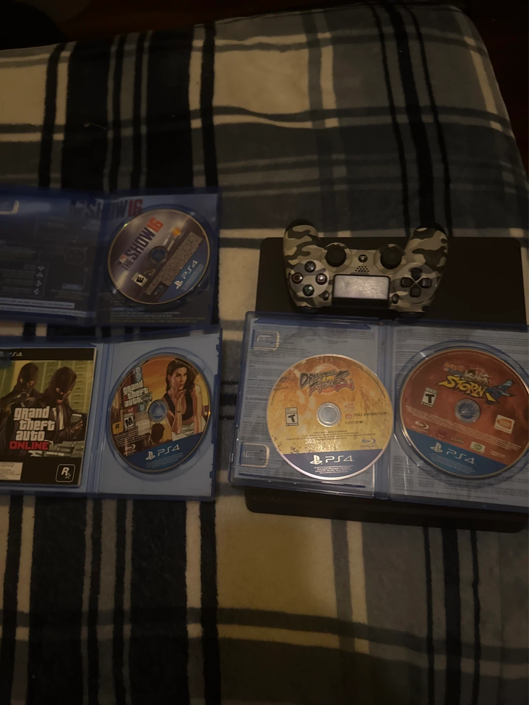 PS4 Slim
