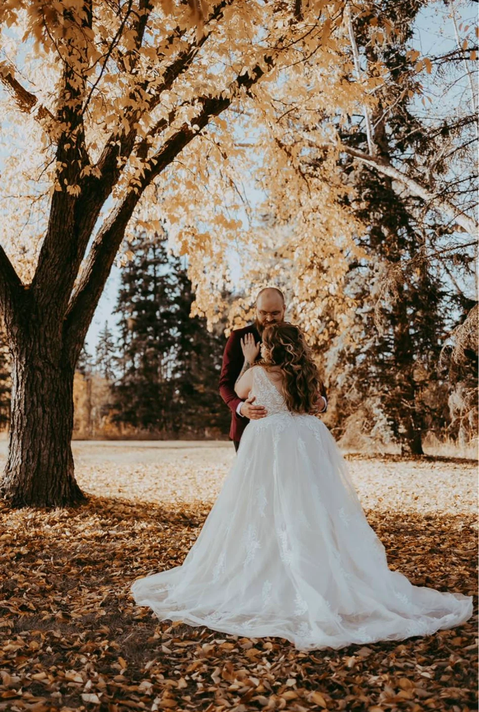 STELLA YORK Wedding Dress PLUS SIZE - photo 3