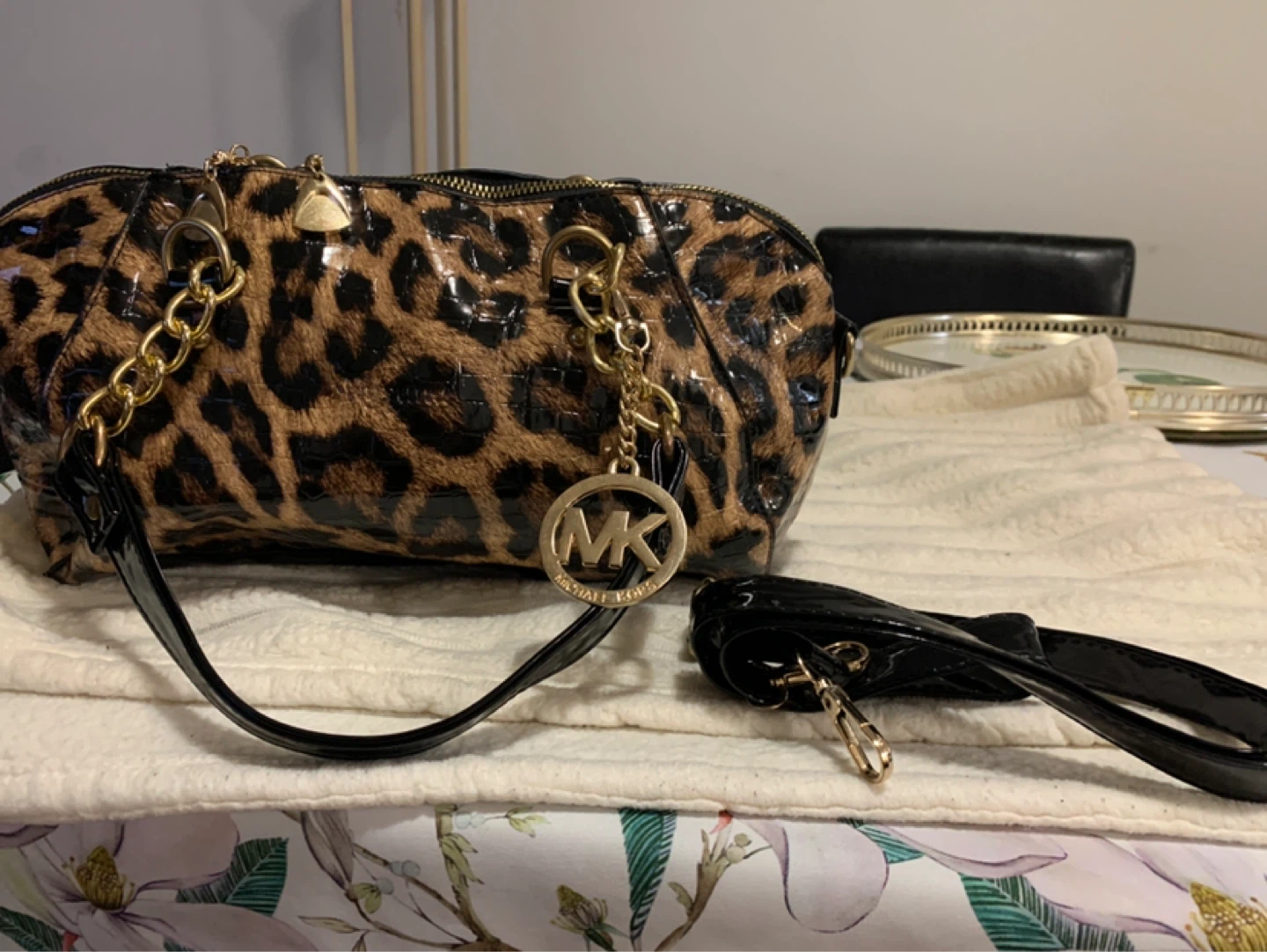 Michael Kors Leopard Print Patent Leather Satchel Handbag - photo 2