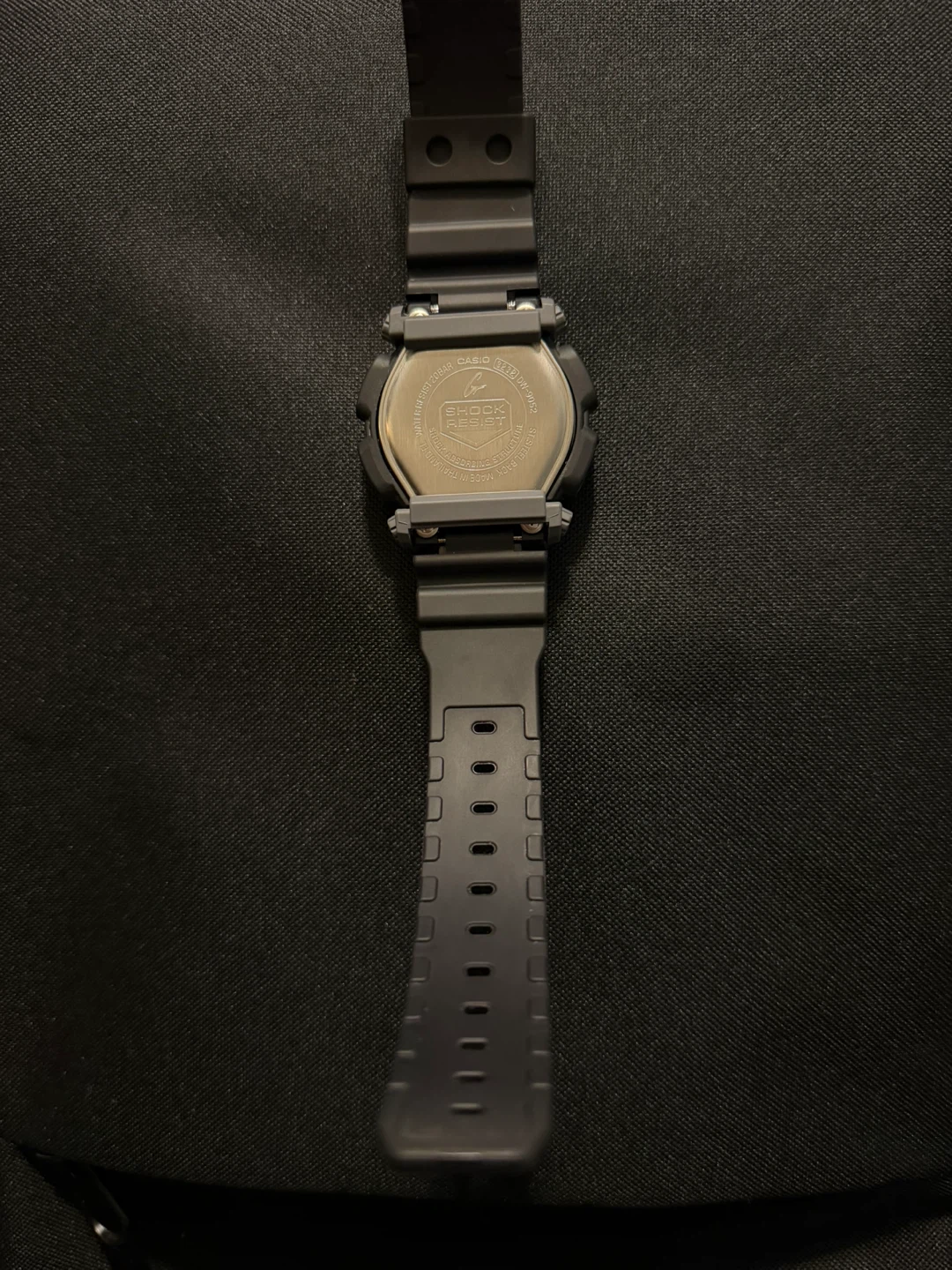 Casio G-Shock DW-9052 - photo 4