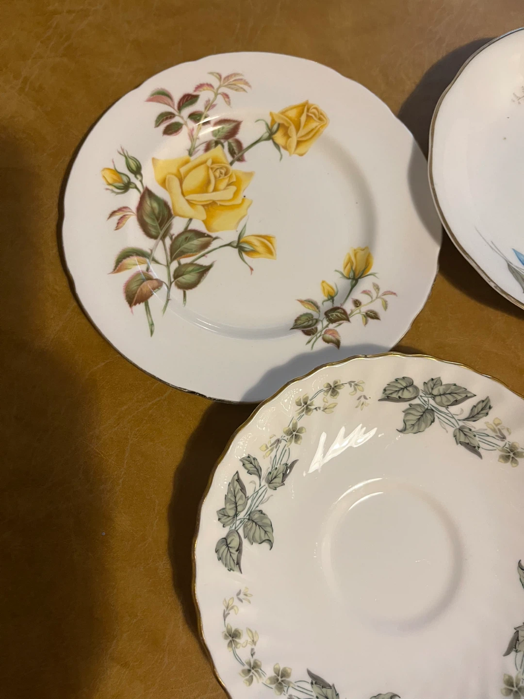Set of 11 Vintage Floral Saucers - photo 5