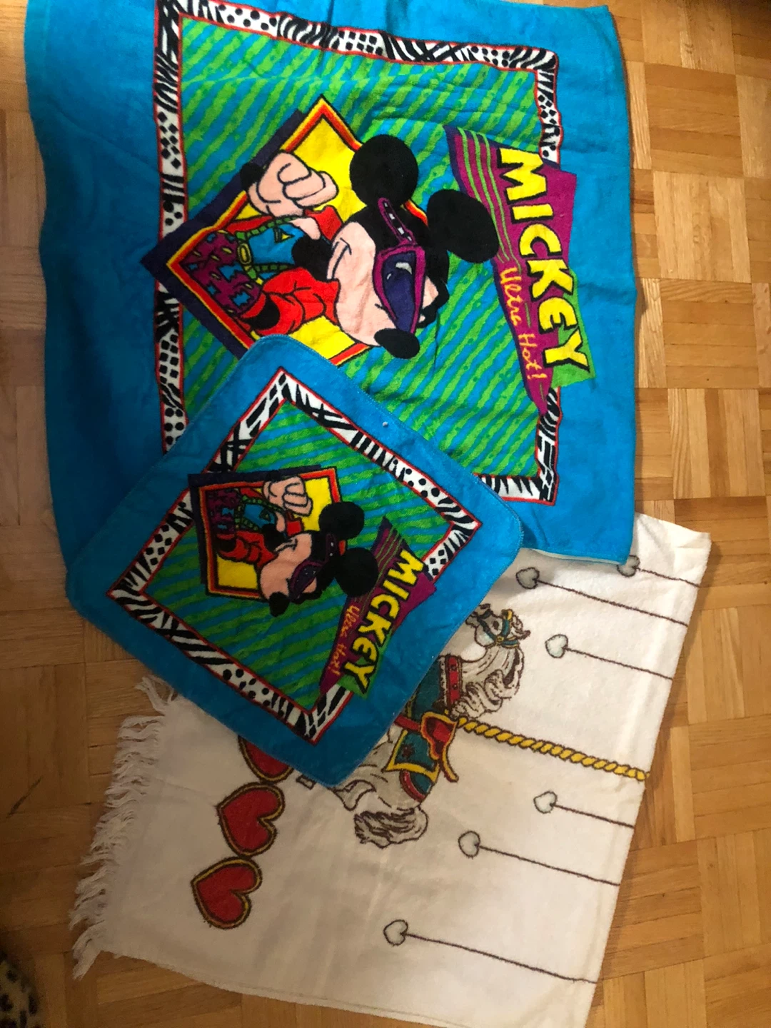 New Disney Mickey Mouse Beach Towel