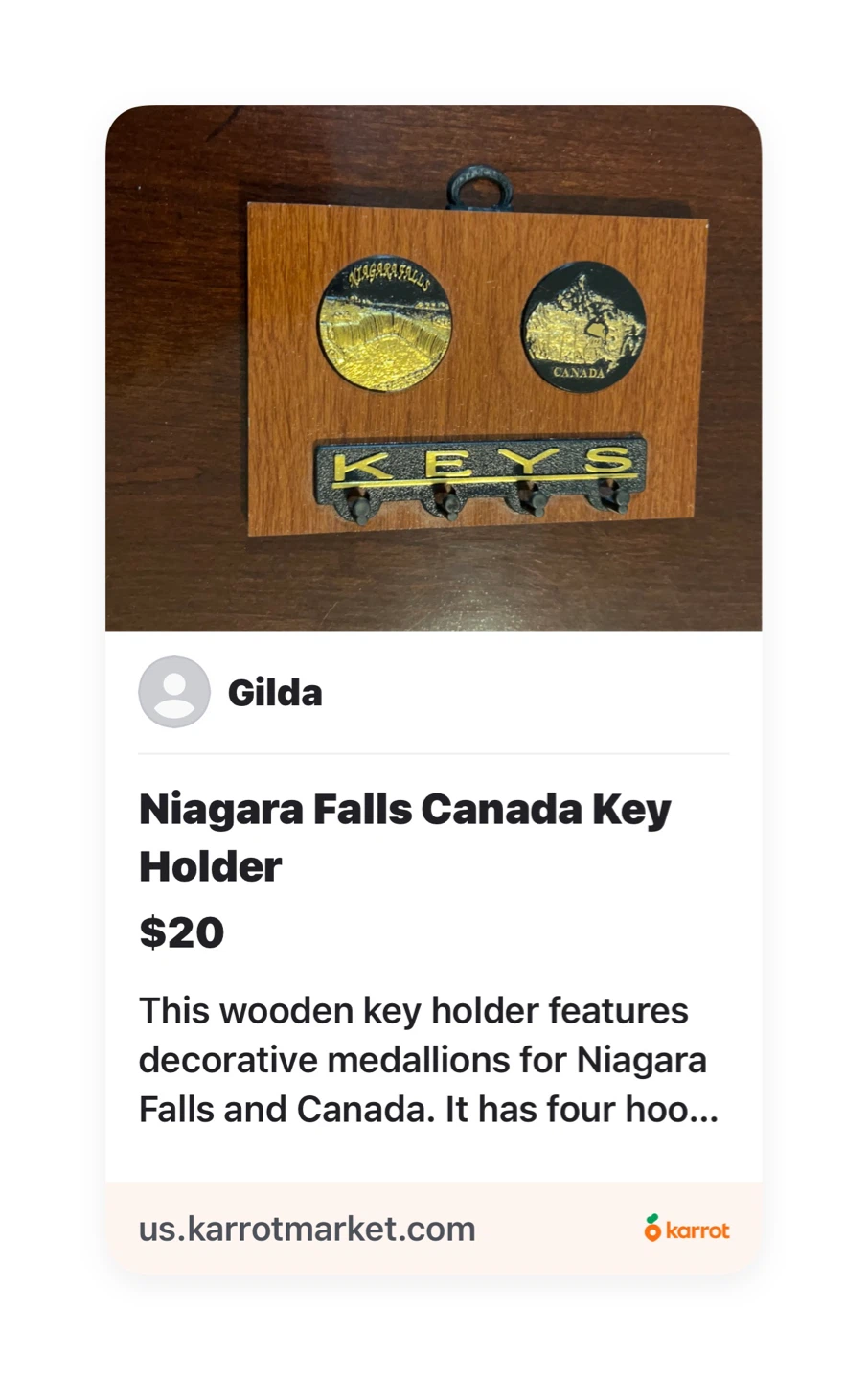 Niagara Falls Canada Wooden Key Holder with Medallions
