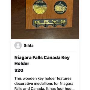 Niagara Falls Canada Wooden Key Holder with Medallions