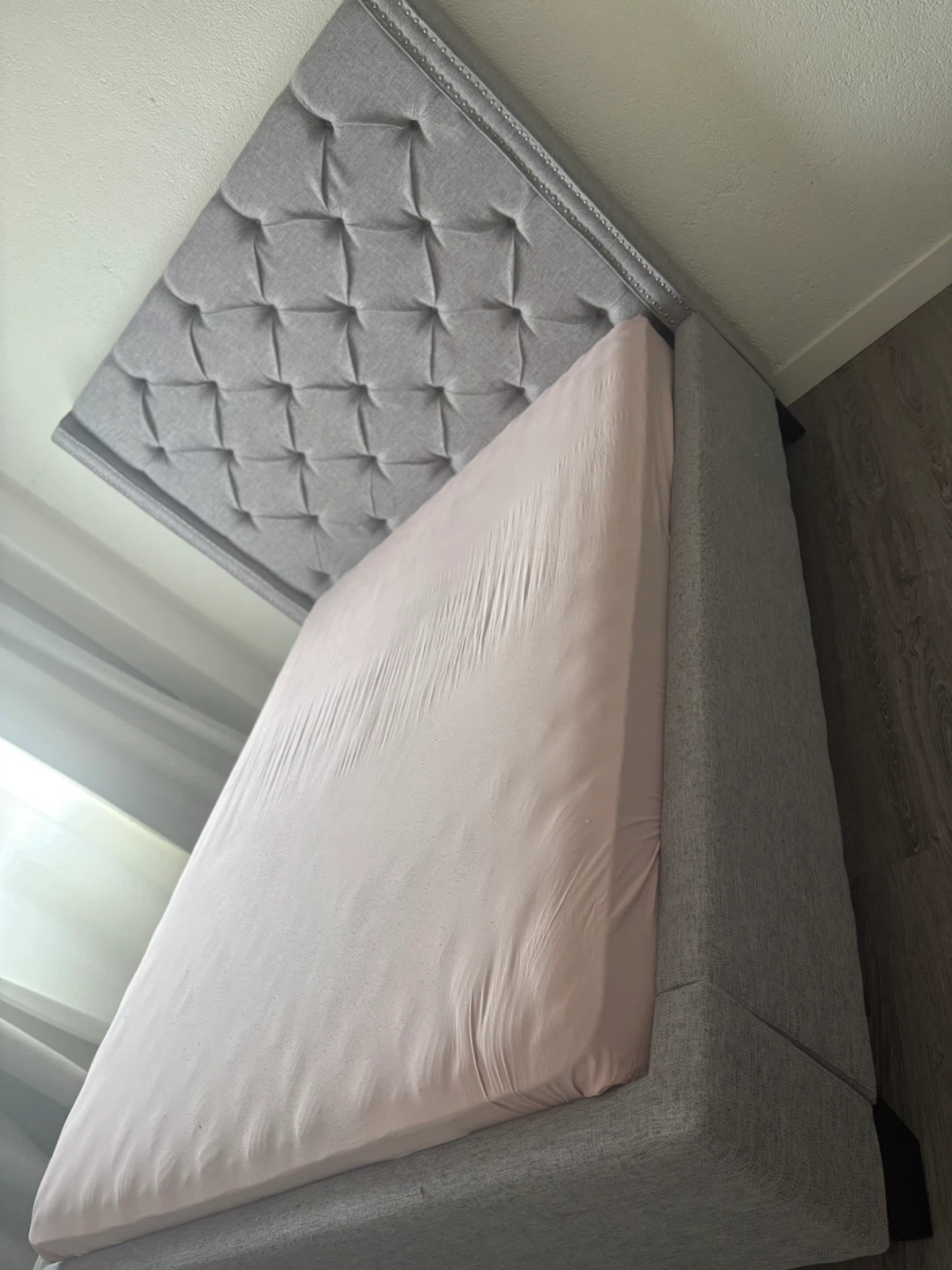 Grey Upholstered Bed Frame- Queen size - photo 5