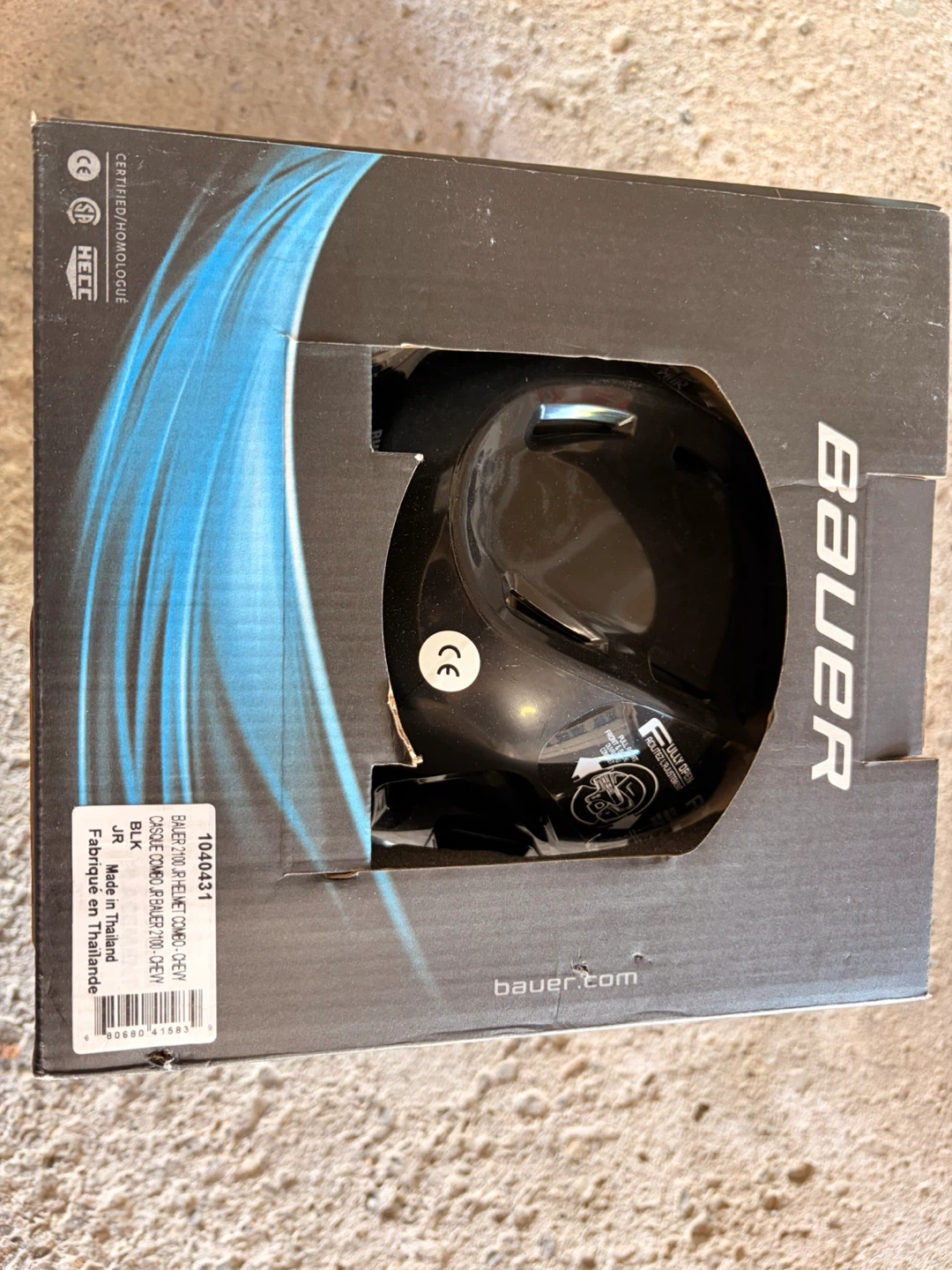 Bauer 2100 Jr Hockey Helmet