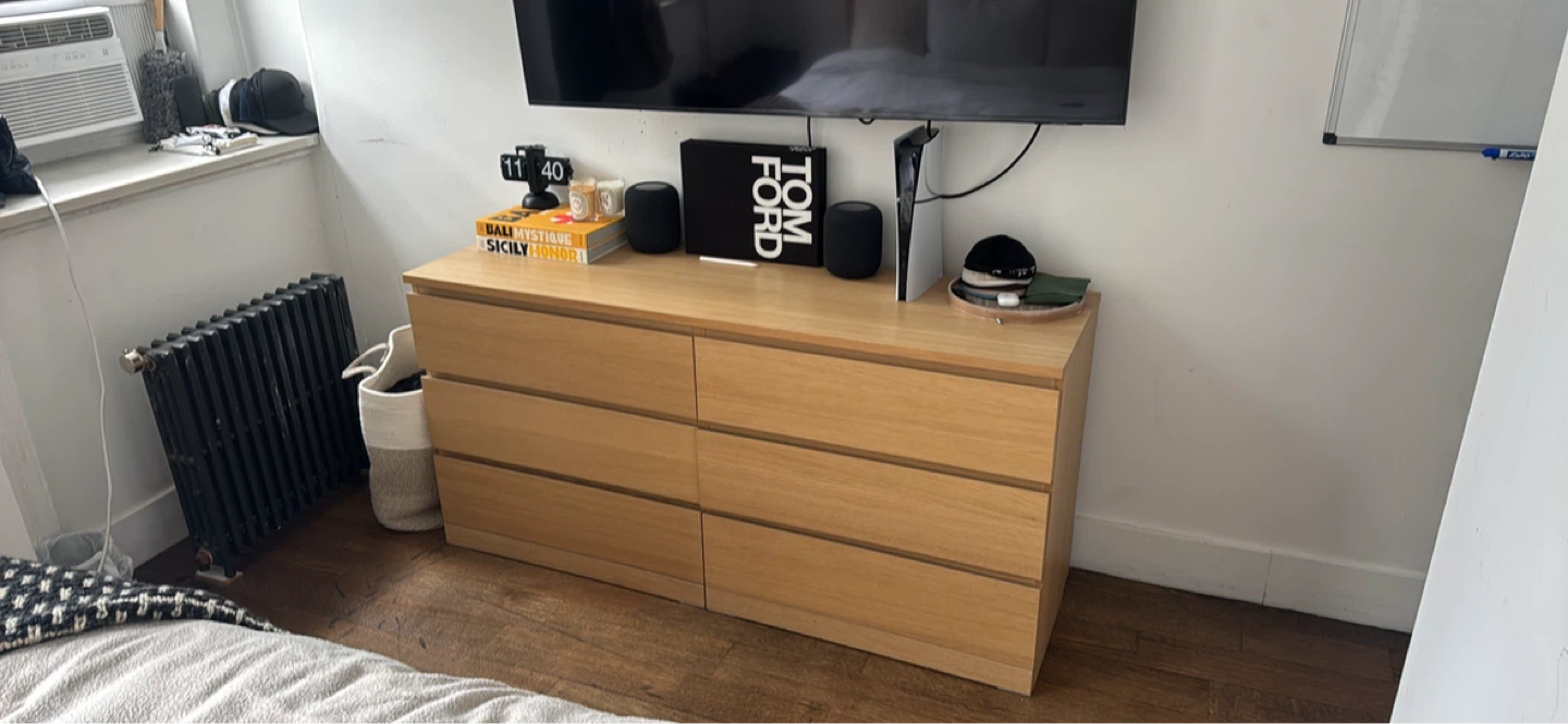 6-Drawer Dresser - Light Oak - photo 2