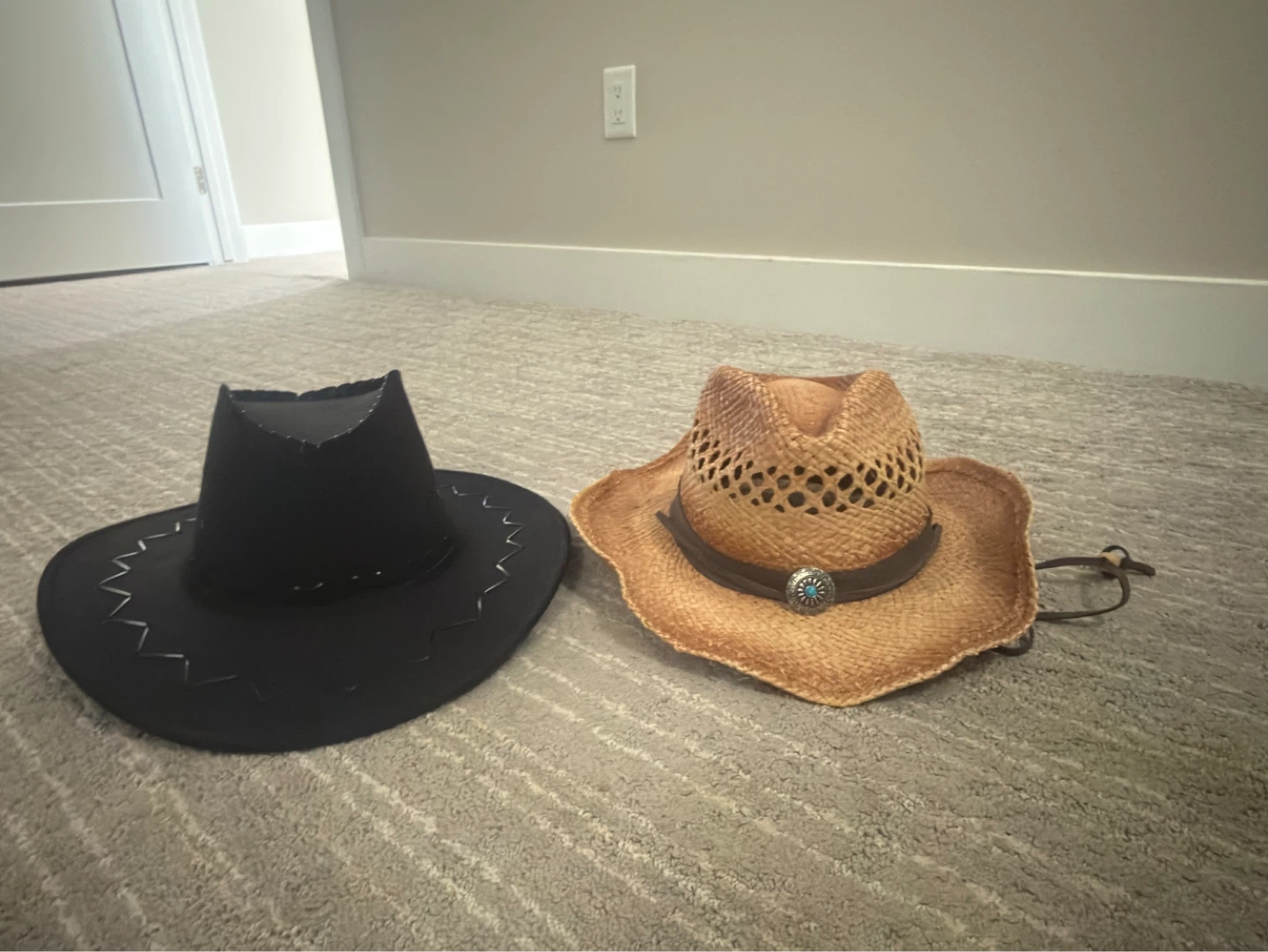 Cowboy Hats - Black and Straw