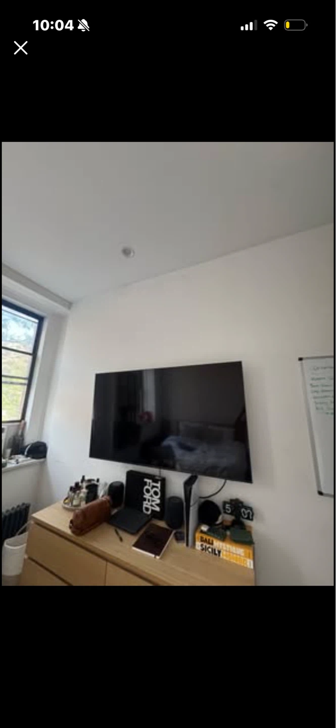 Samsung 65 “ Smart TV - photo 2