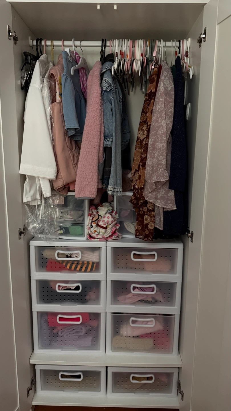 White 3-Door Wardrobe with Mirror - photo 3