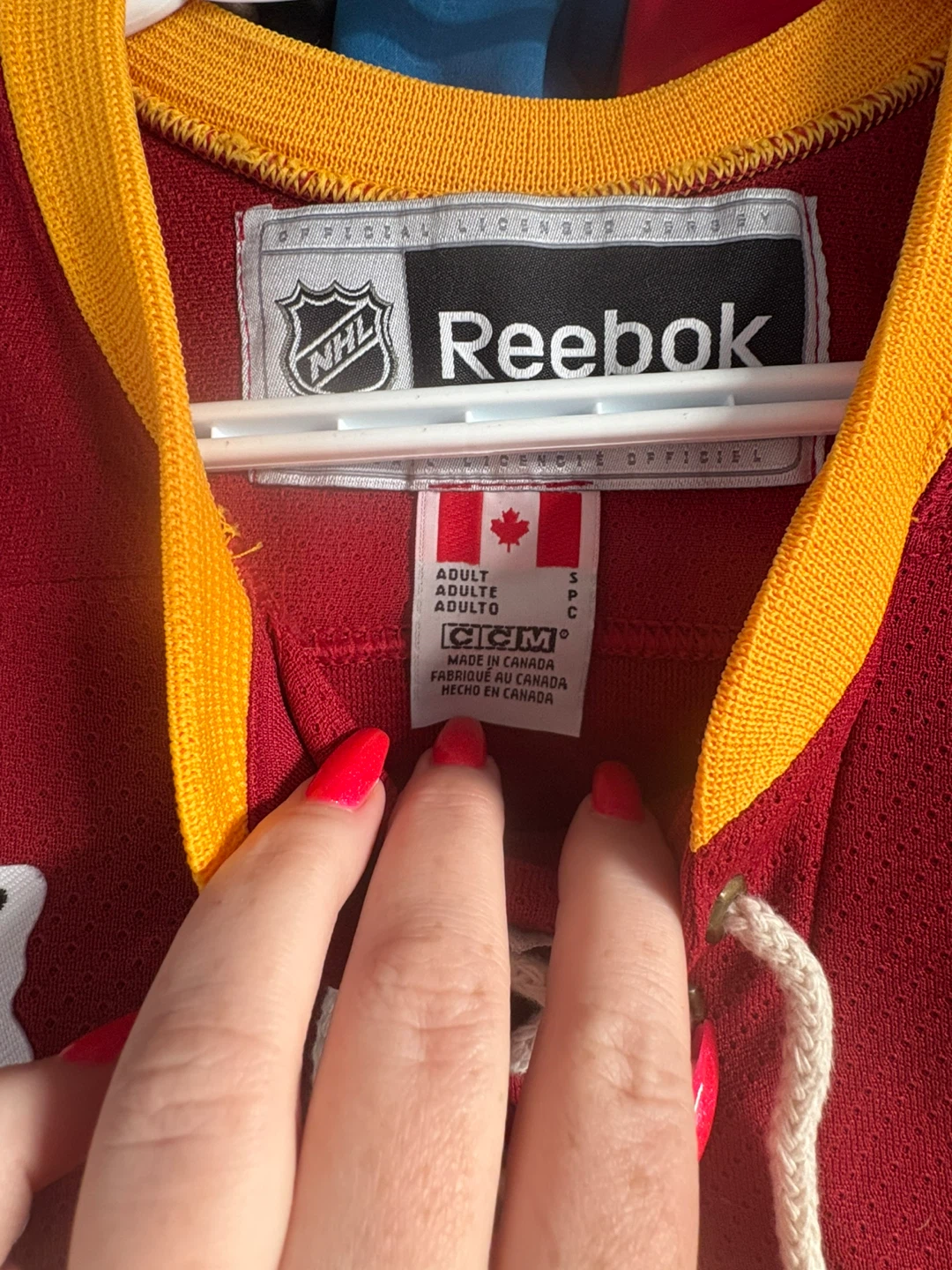 Reebok Calgary Flames Heritage Classic Jersey Size S - photo 3