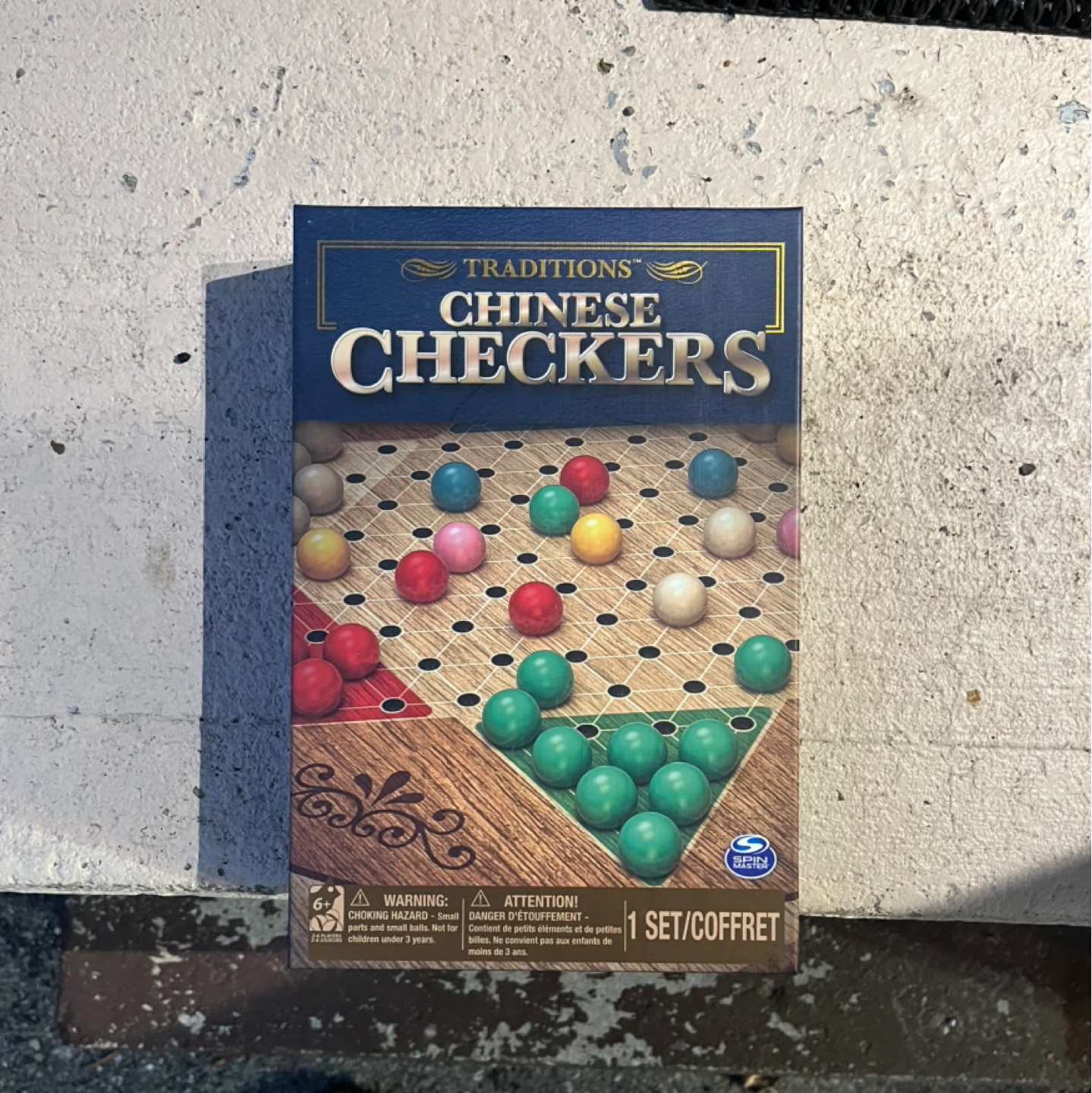 Chinese Checkers Board Game