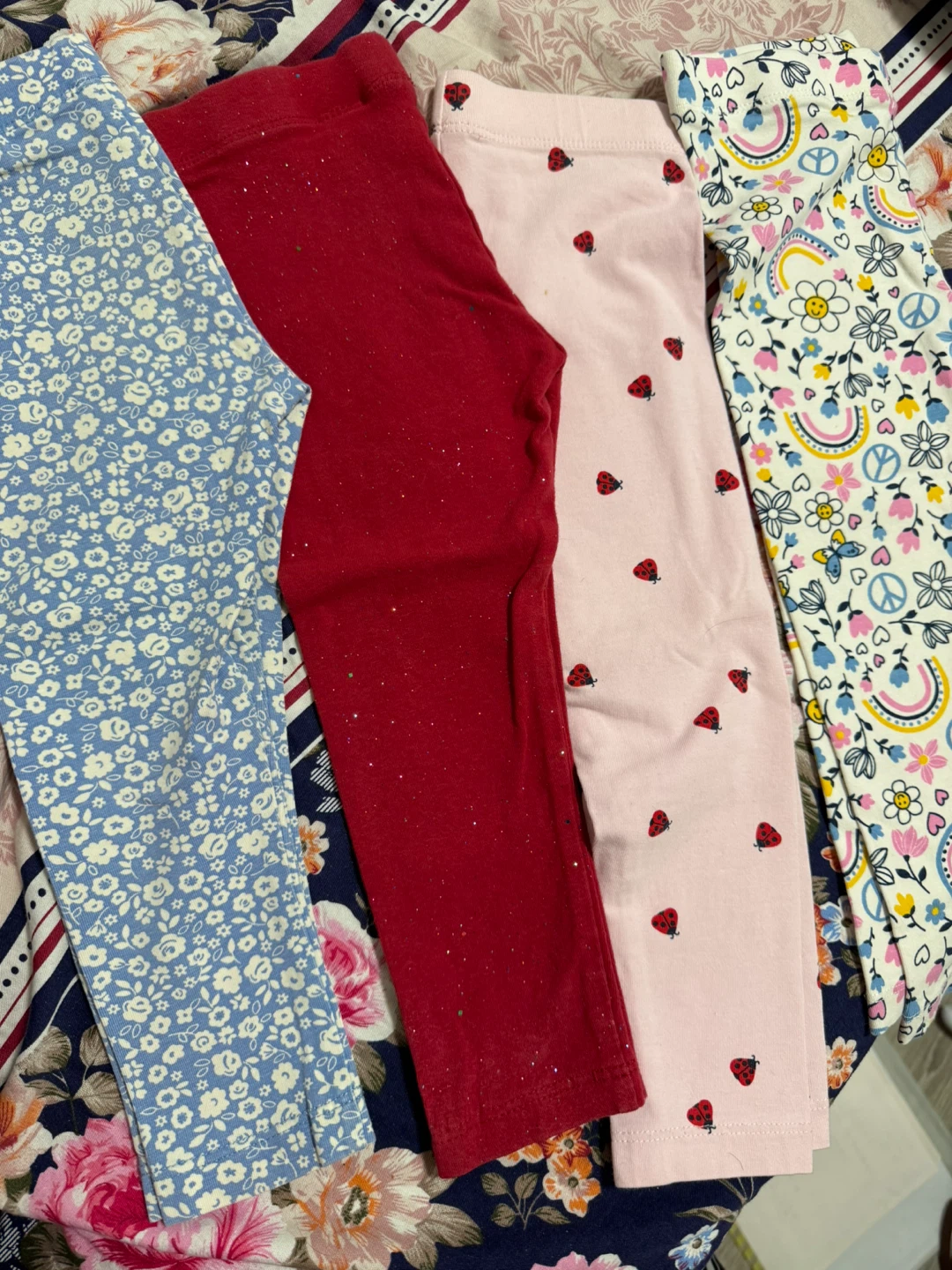 Brand new Bundle of 4 Girls' Leggings - photo 2