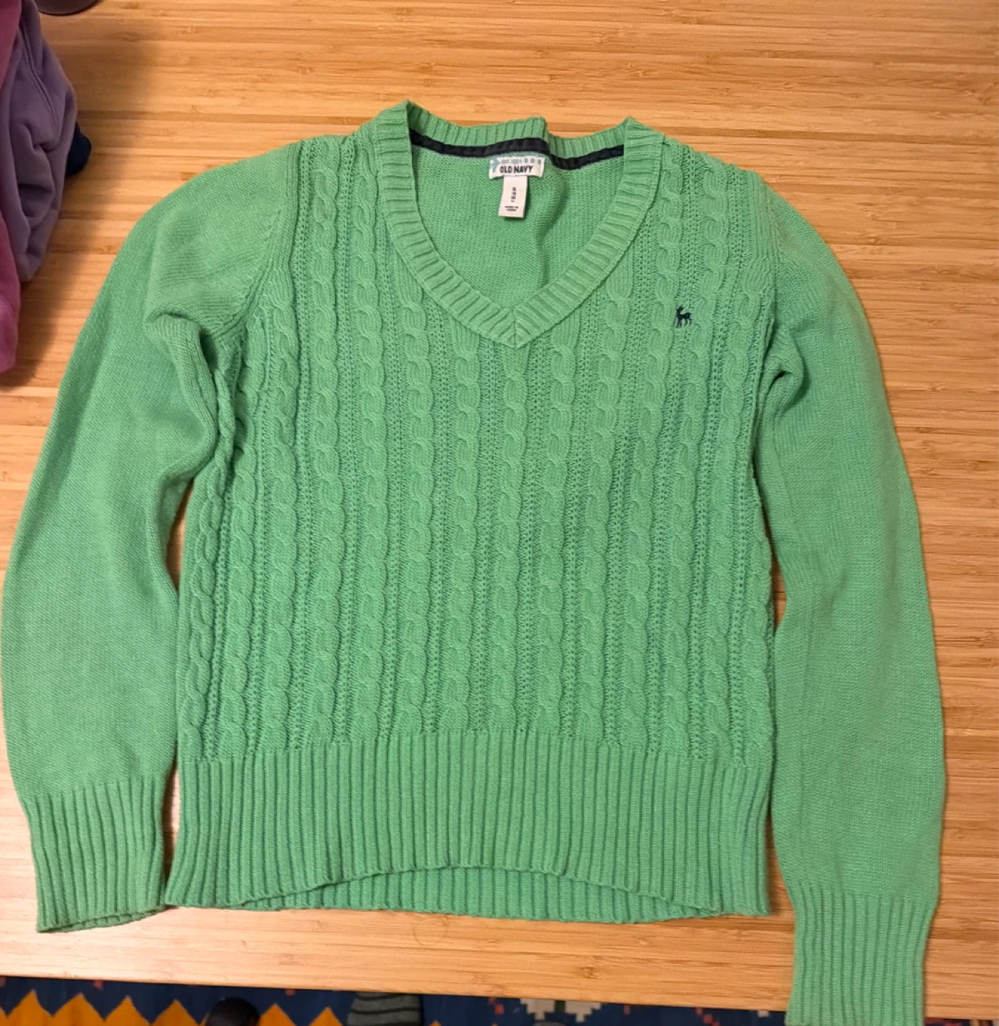Old Navy Green Cable Knit V-Neck Sweater