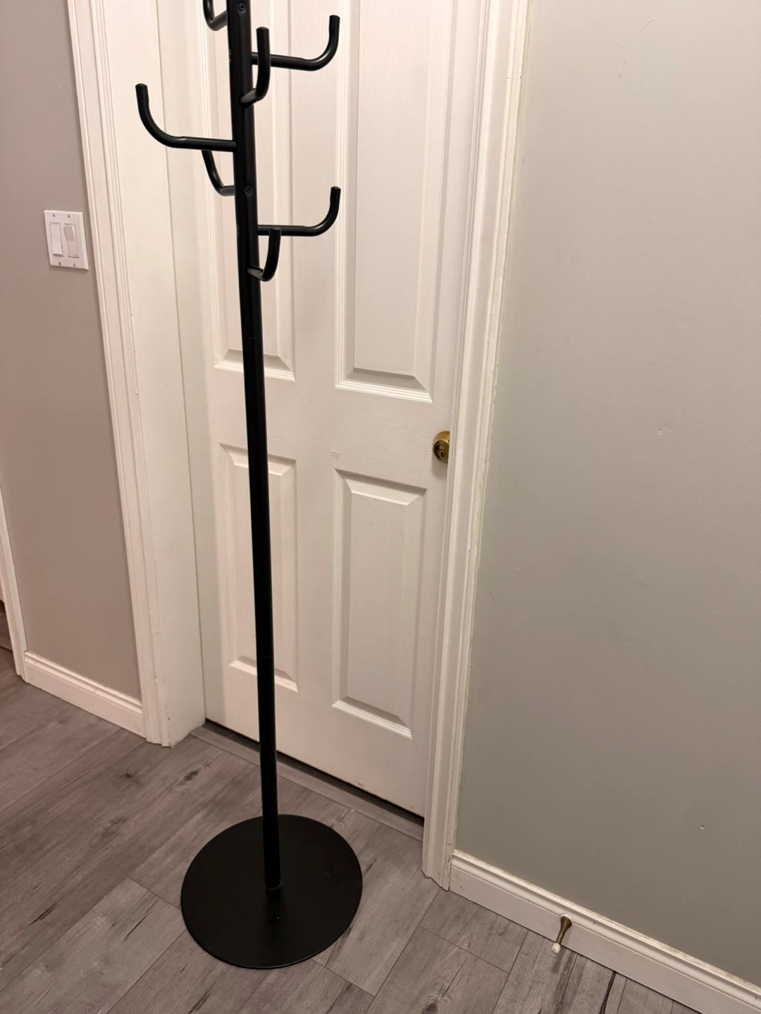 Black Metal Coat Rack - photo 2