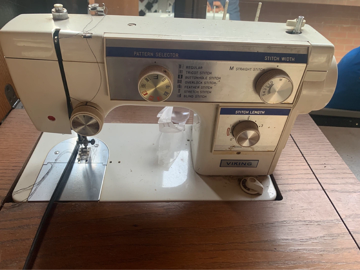 Viking Sewing Machine with Cabinet - photo 2