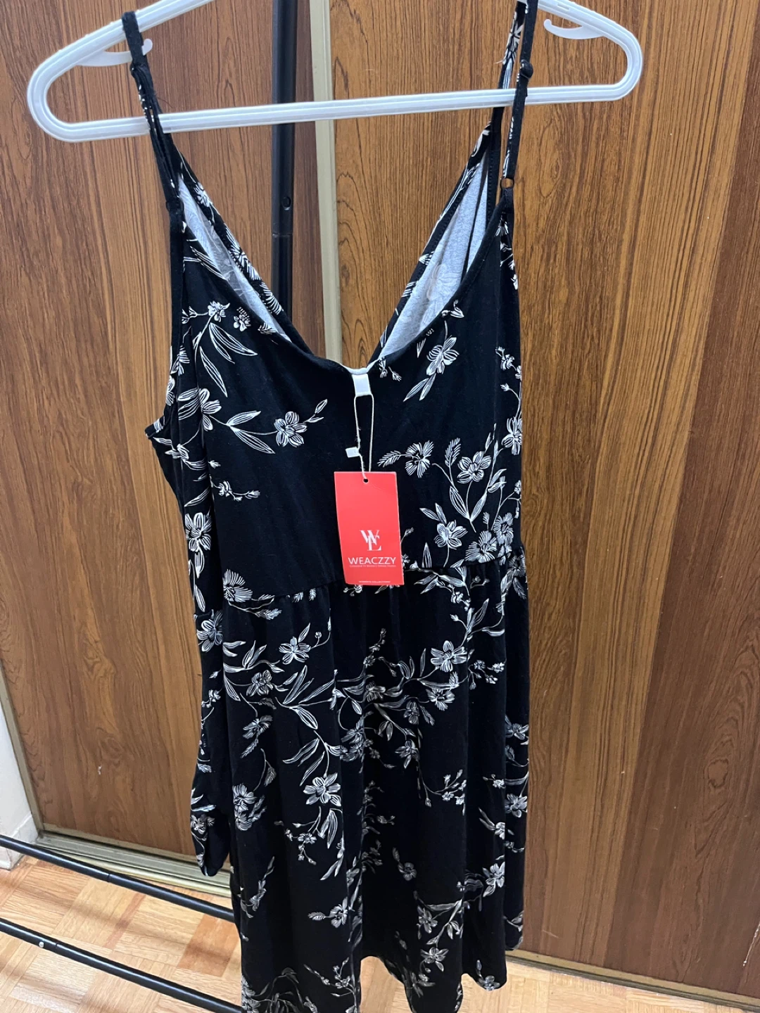 WEACZZY Black Floral Print Sundress