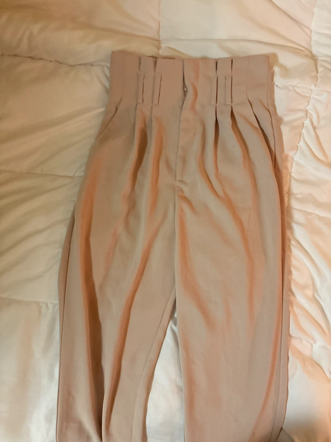 Stradivarius High-Waisted Pleated Pants - Beige - photo 3