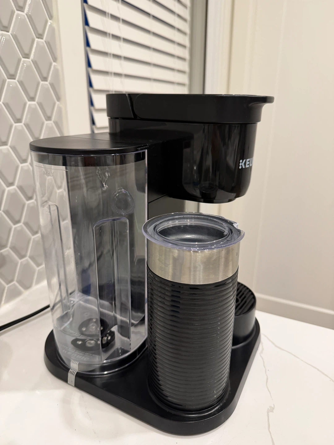 Keurig Milk Frother & Coffee Maker - photo 3