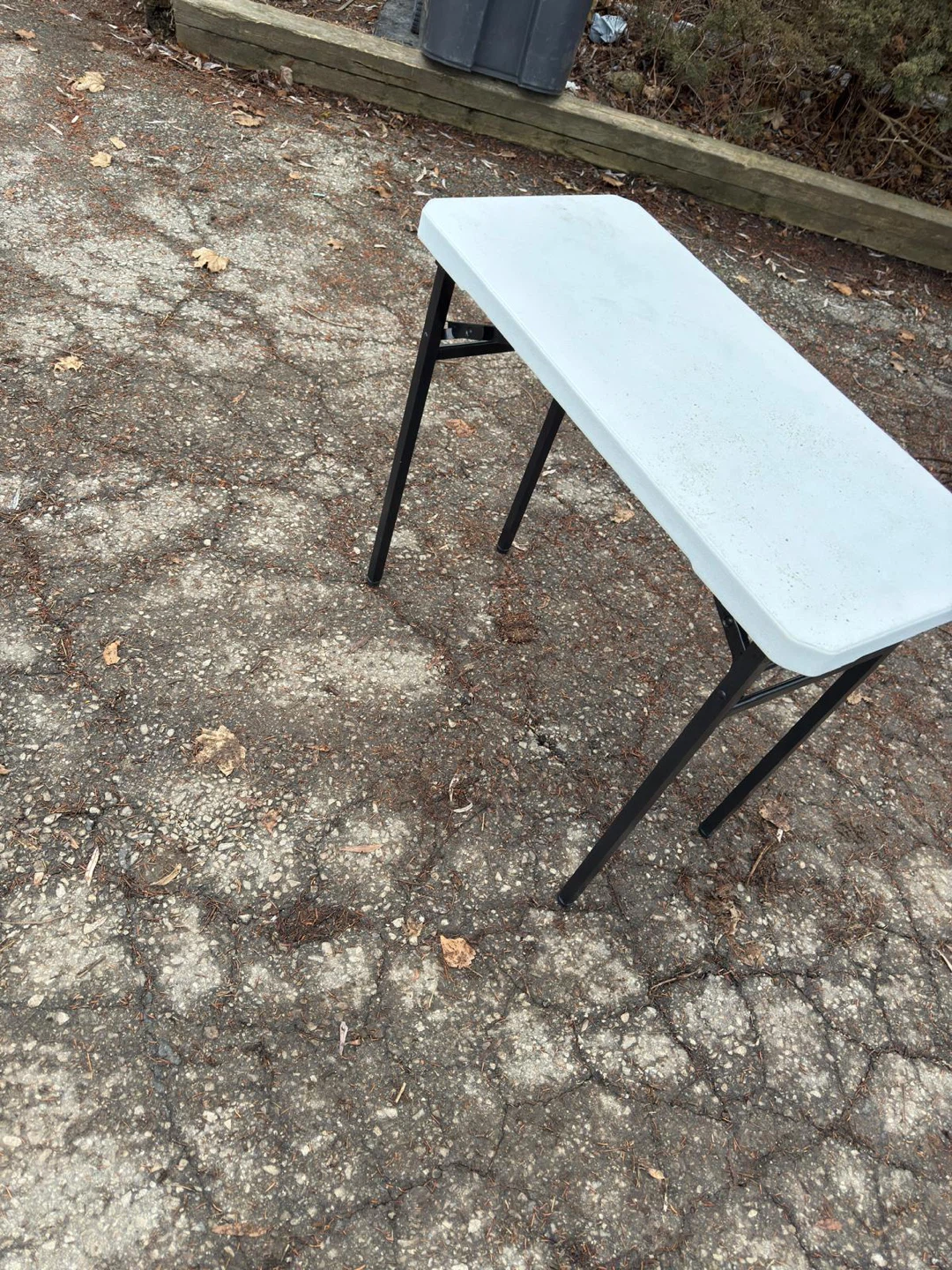 Plastic Folding Table , 12 units - photo 3