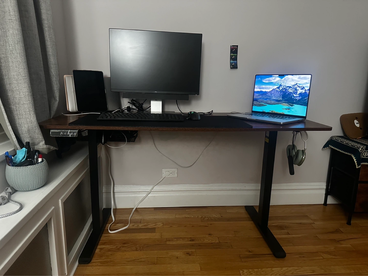 Adjustable Standing Desk - photo 3