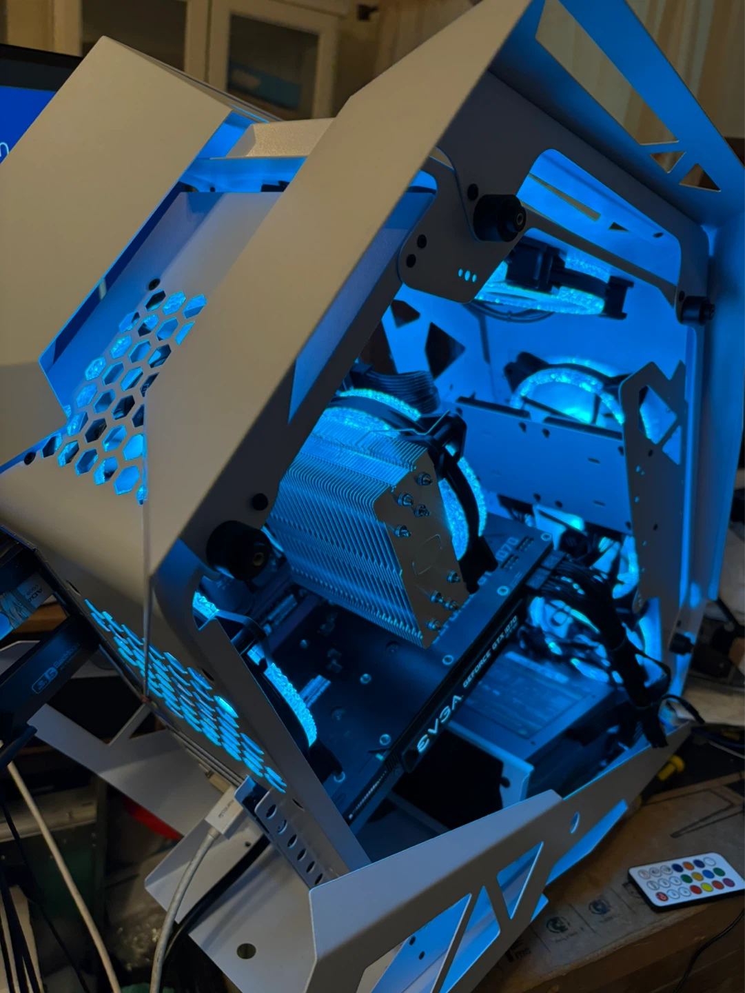 Gaming PC, i7-4790K, 16GB RAM, WiFi, GTX 1070 8GB GDDR5 - photo 3