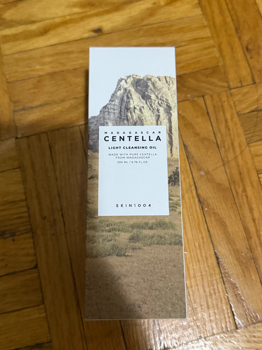 SKIN1004 - Madagascar Centella Light Cleansing Oil 200ml
