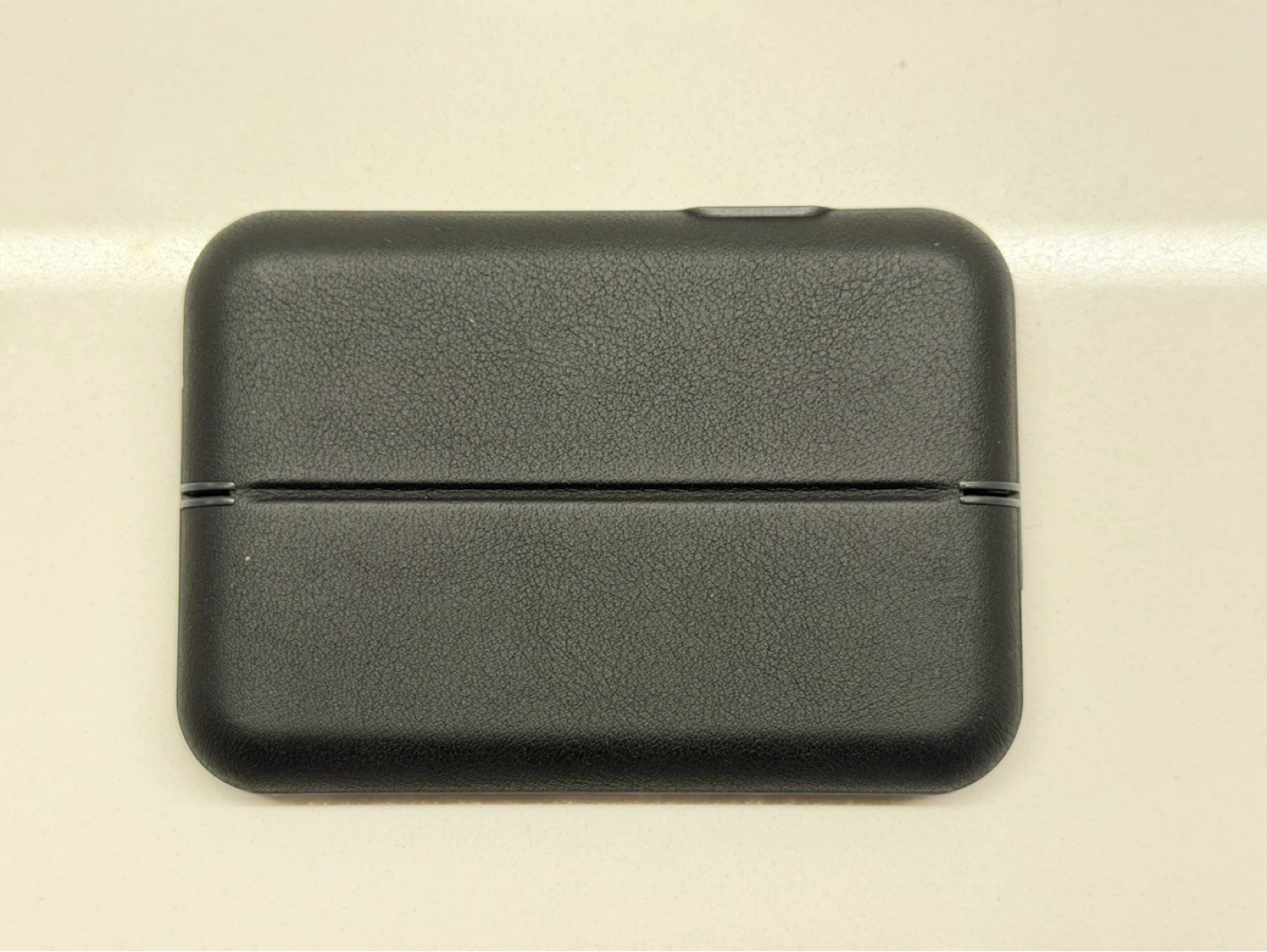 Bellroy flip case black leather card holder - photo 2