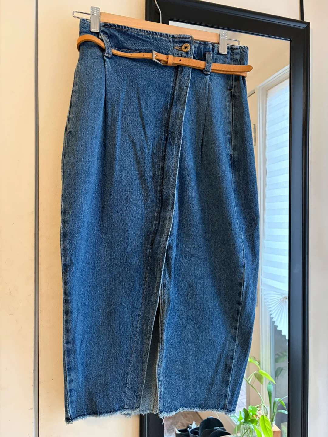 Zara Denim skirt with belt - Small