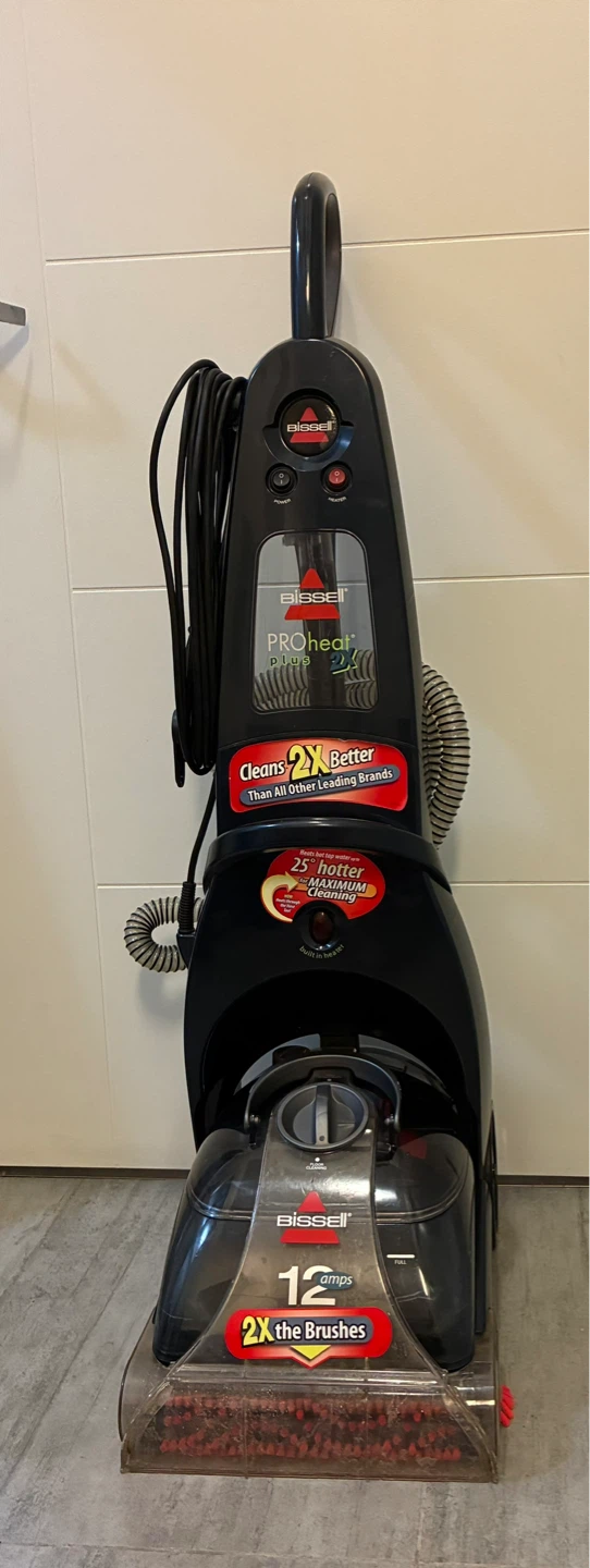 Bissell ProHeat Plus 2X Carpet Deep Cleaner (12 Amp) - photo 2