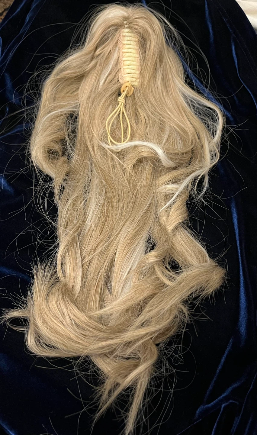 Blonde Clip-in Ponytail Extension - photo 5