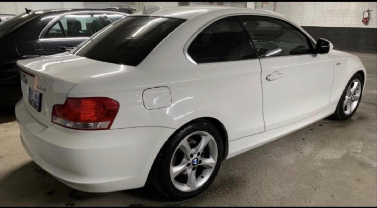 BMW 128i - photo 2