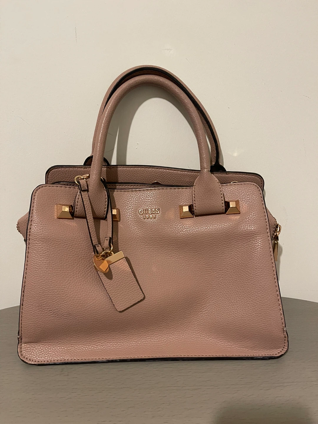 Pink leather Guess purse