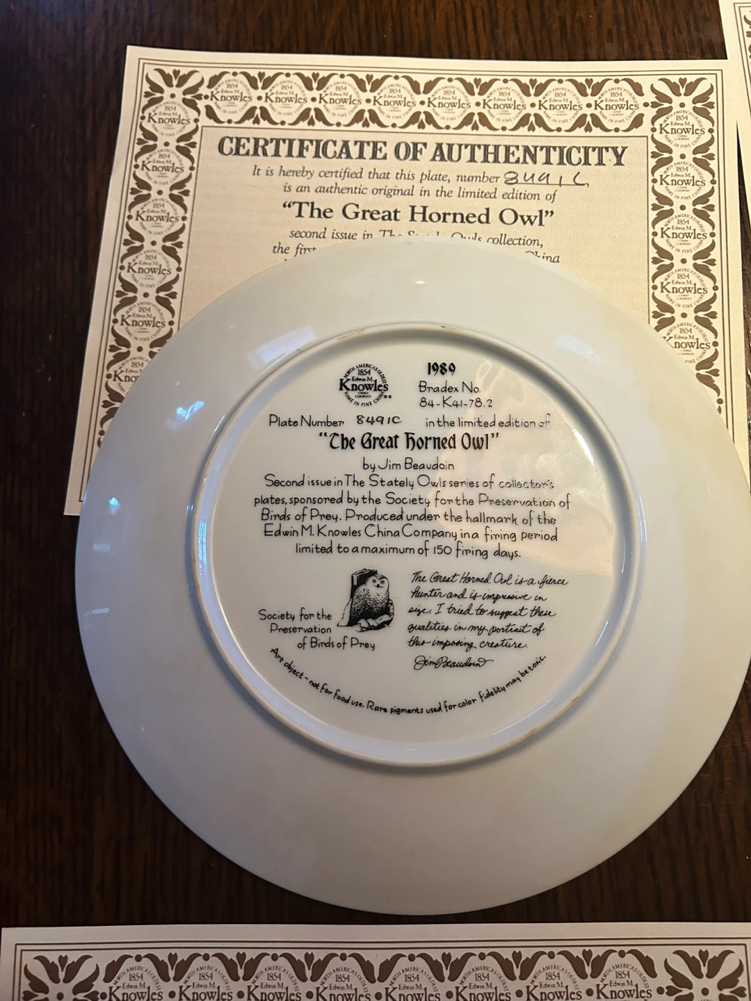 Set of 8 Collector's Plates with Owl Designs - photo 3