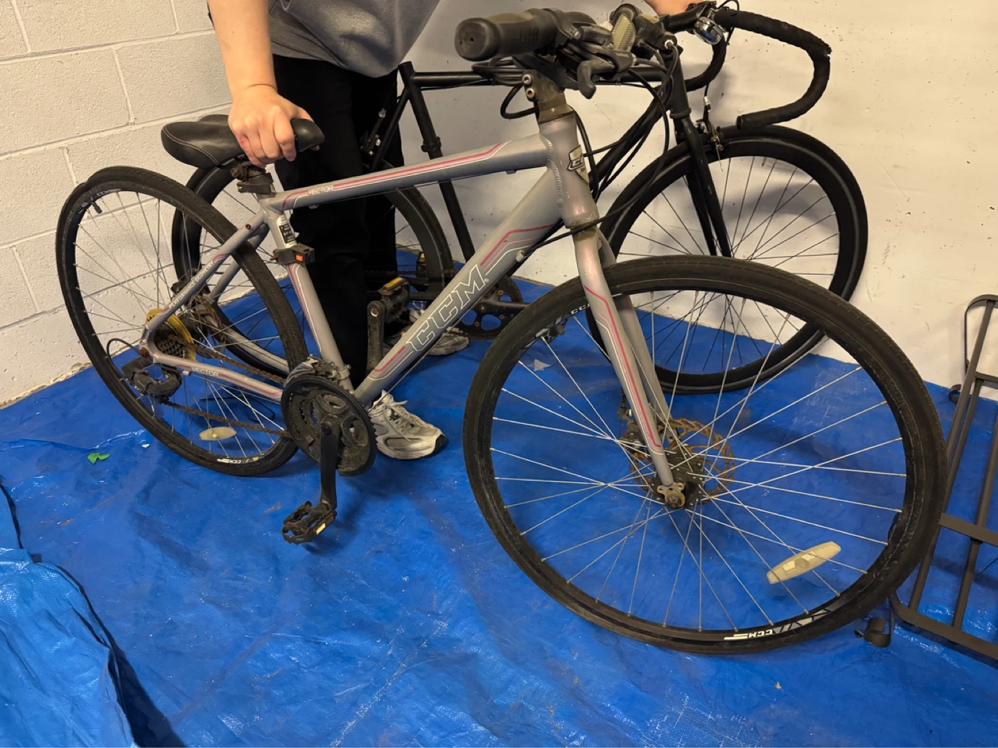 CCM Hybrid Bike (seat missing)