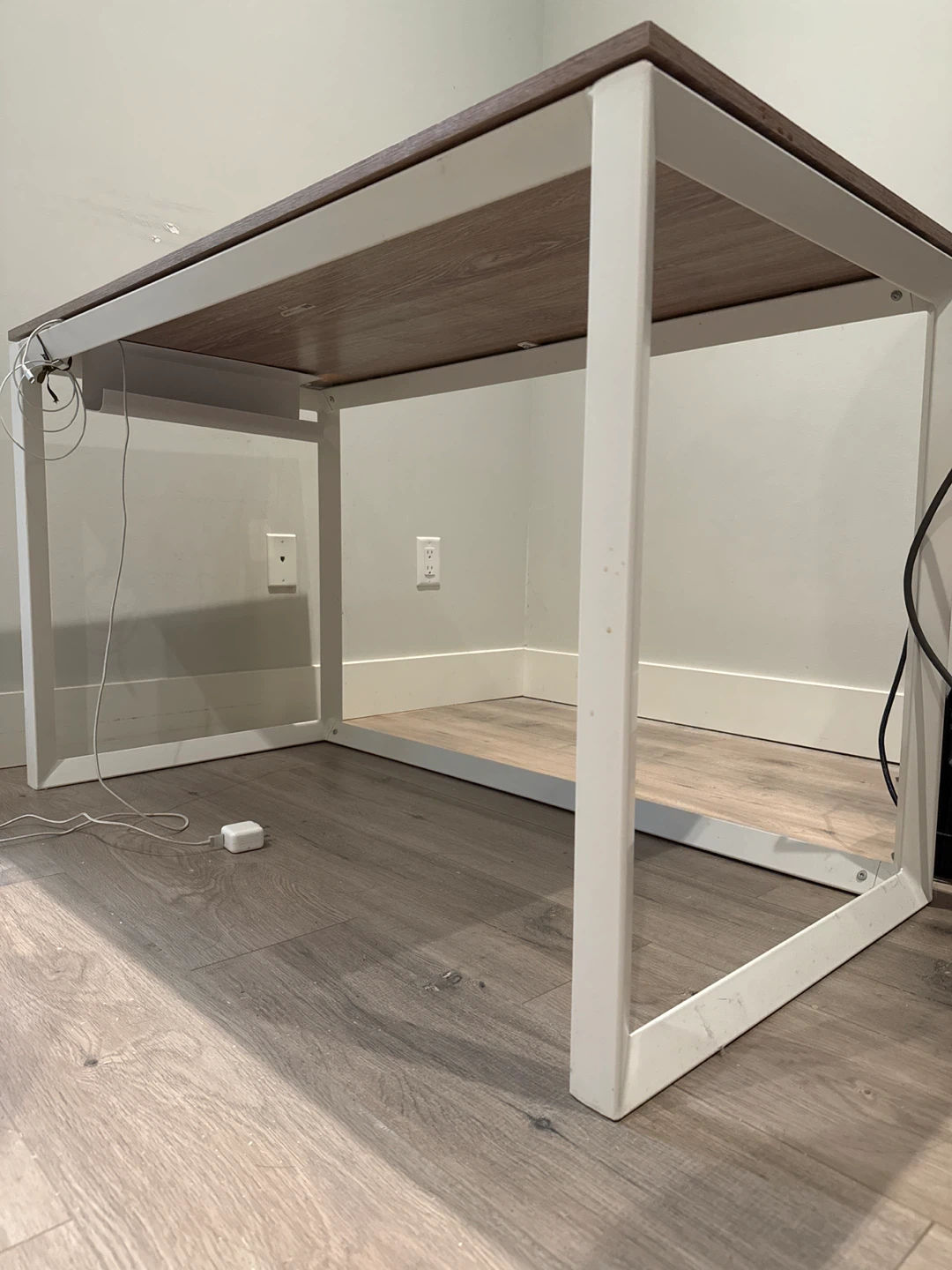 Office desk with metal frame - photo 2